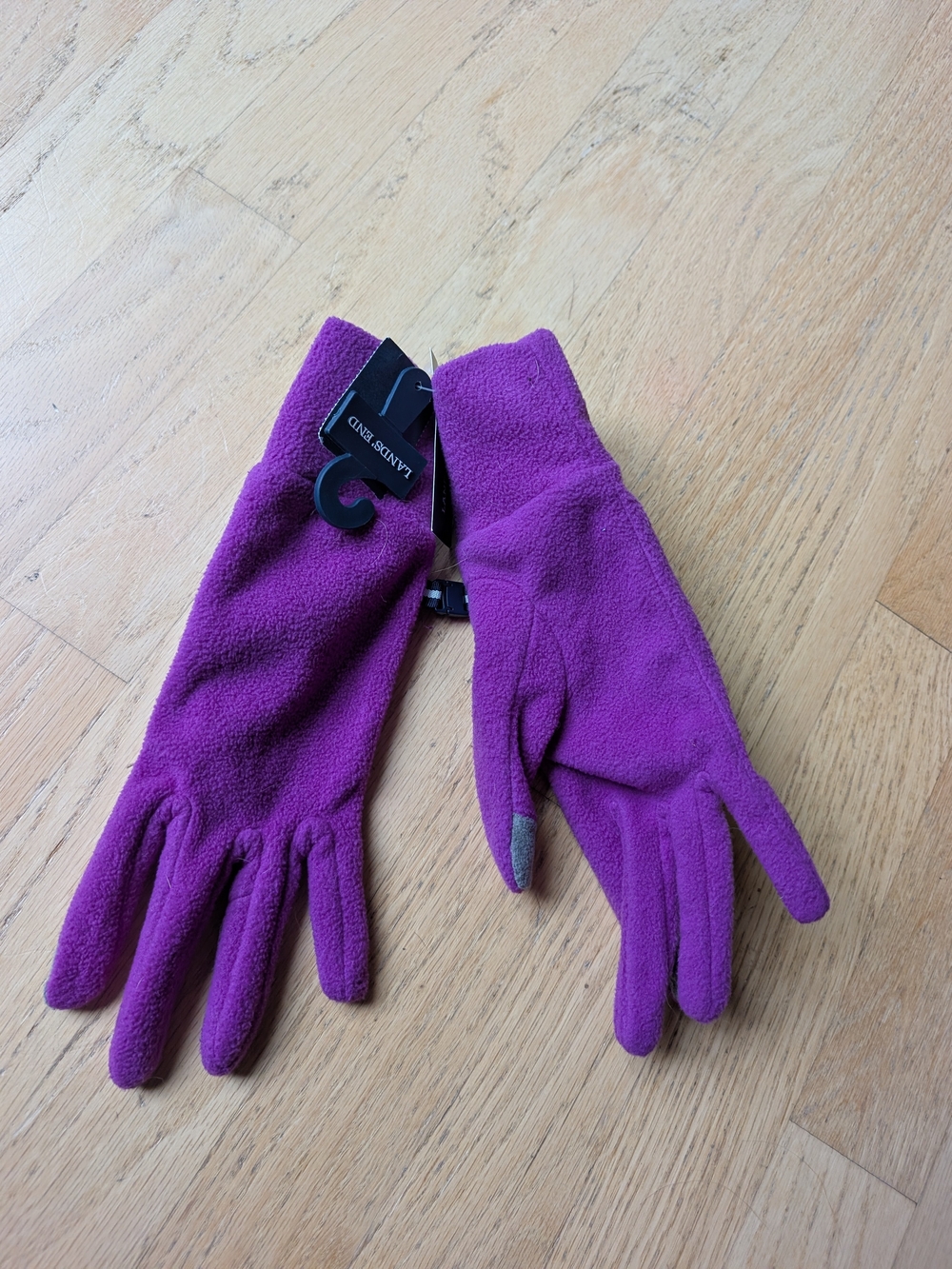 Lands' End Magenta Fleece Gloves with Touchscreen Tip